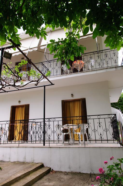 بلاتانياس Drivas Apartments الغرفة الصورة